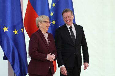 Ko ideološka pravovernost povozi dogovor Pirc Musarjeve in Goloba