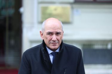 »Janša je fašist. In s fašisti se ne sodeluje.«