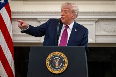 Ameriško iskanje močeradskega dna: bo republikance jeseni pokopal plaz?