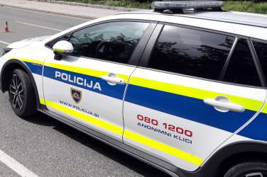 policija avto