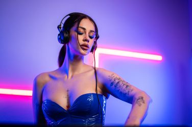 Estora, Gaja Prestor - Estora je alter ego pevke Gaje Prestor