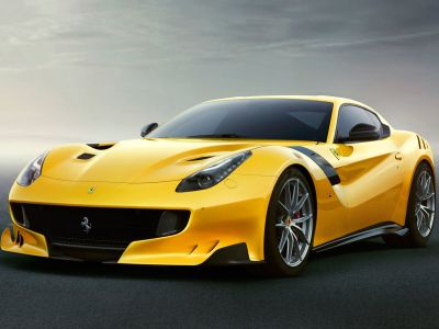 ferrari-unveils-2016-f12tdf-01-new.jpg