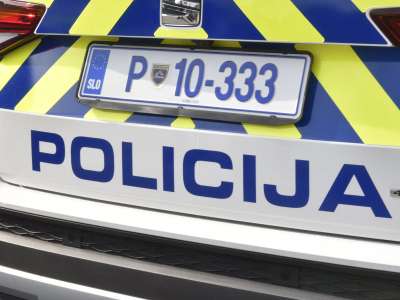 policijski avto, splošna, policija3.jpg