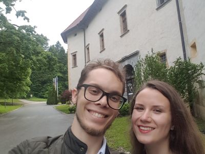 Milda in Mantas, turistična patrulja, trzin.jpg