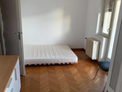 varščina rožna.jpg