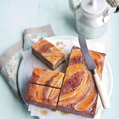Bananin-kolac_558x620_acf_cropped