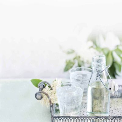 homemade elderflower cordial