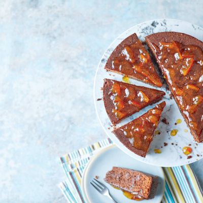 Sticky chocolate cake