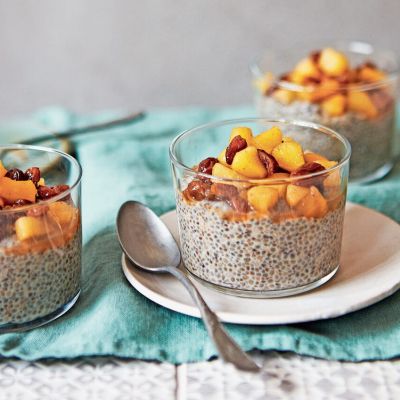 apple pie chia pudding