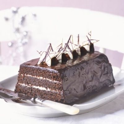 cokoladni-kolac-z-zvezdami_558x620_acf_cropped