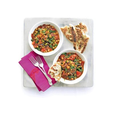 chickpeas with tomatoes and spinach