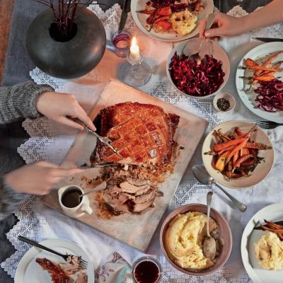 JAMES MARTIN'S BONFIRE NIGHT DINNERSLOW-ROAST PORK SHOULDERMUSTARD MASHHONEY-ROASTED CARROTSQUICK PICKLED CABBAGE