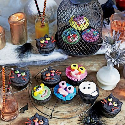 Homemade halloween black velvet halloween cupcakes