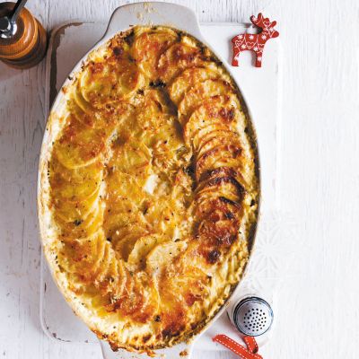 gratinirana zlozenka iz zelene in krompirja