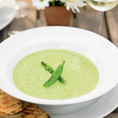 fresh pea and lovage soup