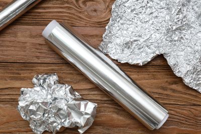 aluminijasta folija