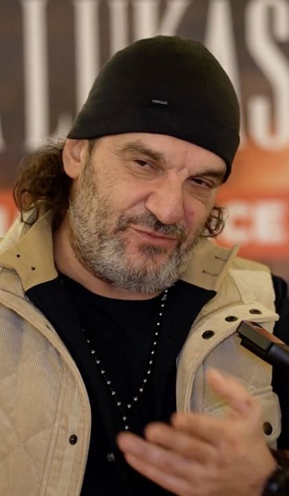 Aca Lukas pravi, da so ženske, ki govorijo o domnevnih aferah z njim, podkupljene ... dobile naj bi tudi do 1000 evrov.