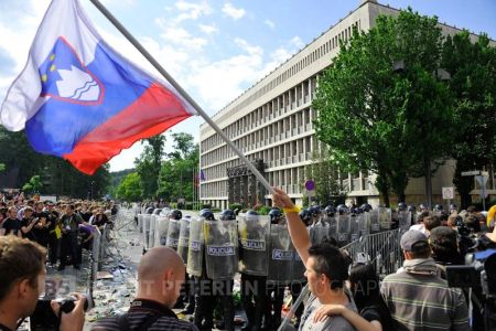 Petnajst let po protestih: Bo študentski glas znova odmeval po ulicah?