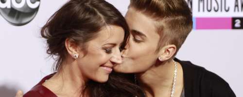 Selena Gomez: »Justin potrebuje mamo«