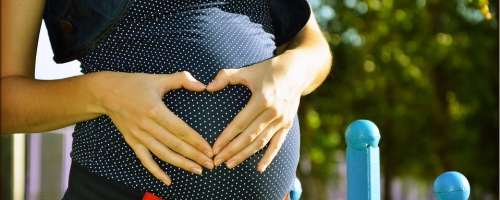 Resnice in neresnice o nosečniških trebuščkih