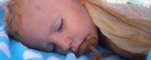 Vedenjske motnje otrok povezane s spanjem