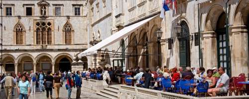 Nova pravila igre in kazni za goste v Dubrovniku
