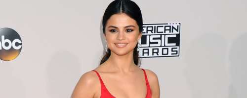 Selena Gomez: Čisto nova pesem