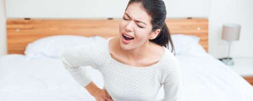 Na kaj nakazujejo bolečine v ledvicah?