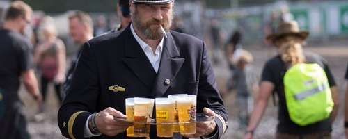 Obiskovalce festivala bodo oskrbeli s cevovodom za pivo
