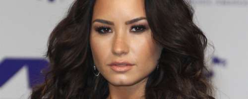 Oboževalci ponoreli zaradi novega albuma Demi Lovato