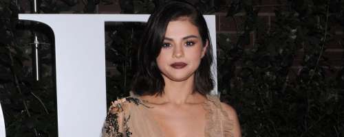Selena Gomez navdušila na gala dogodku