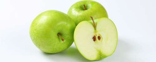 Ali so jabolčne pečke strupene?