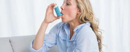 Med simptome astme ne sodi le težko dihanje!