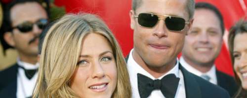 Jennifer Aniston in Brad Pitt spet zaljubljena?