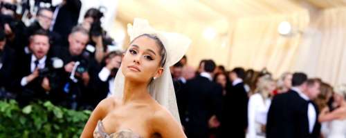 Ariana Grande priznala, da se bori s psihičnimi težavami