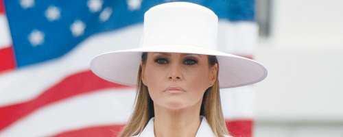 Melanii Trump klobuka ni uspelo prodati za vrtoglavo ceno