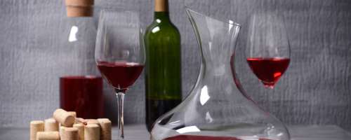 Ste vedeli, da dekanter izboljša vino?