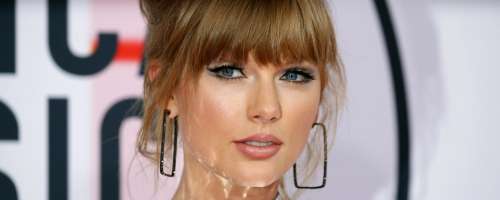Taylor Swift sredi bitke za lastno glasbo