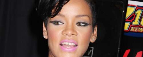 Rihanna pokazala, kaj je nosila na skrivni zabavi