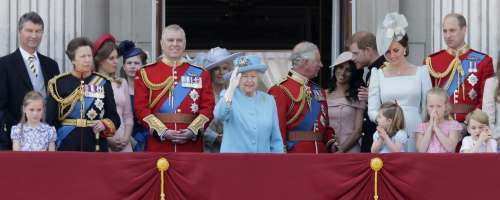 Podrobnosti o finančnih pritokih britanske monarhije