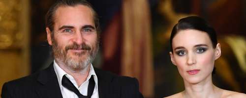 Joaquin Phoenix in Rooney Mara zaročena!