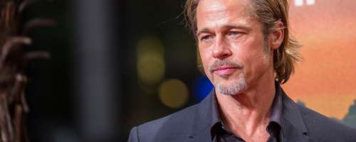 Si je Brad Pitt omislil 25 let mlajšo?