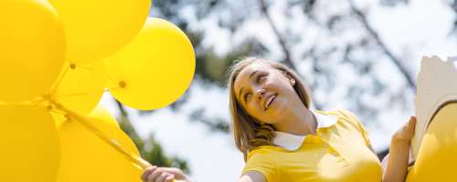 Zakaj bodo na prvi šolski dan Slovenijo preplavili rumeni baloni?