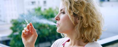 V Sloveniji vse manj kadilcev, koliko pa jih še vedno kadi?