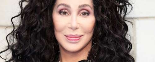 Obeta se film o pop ikoni Cher
