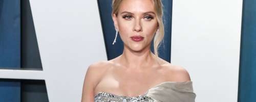 Scarlett Johansson v pustolovskem filmu Ghosted