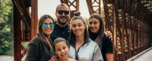 Lepa in uspešna družina Marka Miliča