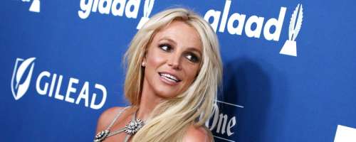 Britney Spears se vrača na glasbeno sceno