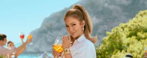 Jennifer Lopez ob 54. rojstnem dnevu znova ujezila oboževalce
