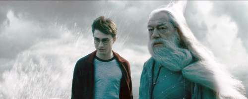 Umrl je profesor Dumbledore iz filmov o Harryju Potterju